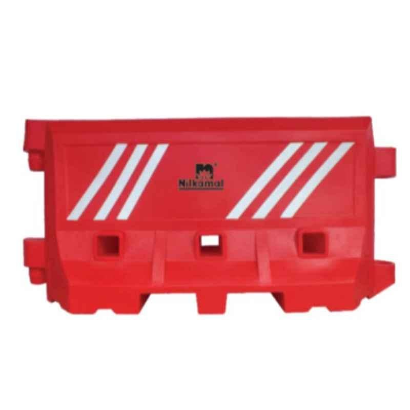 Nilkamal 2100x600x1000mm LLDPE Red & White Safety Barricade with 100 Litre Water Filling Capacity, RMRBDA21601000