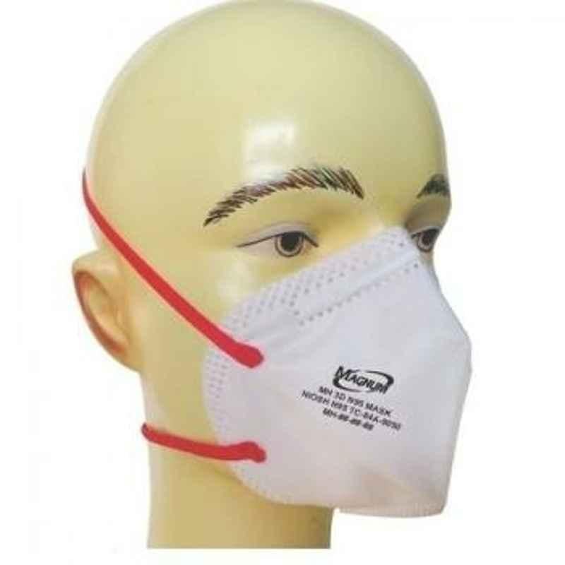 Medisafe Global N95 Nonwoven Fabric & Meltblown Face Mask, MEDSN95MHS (Pack of 50)