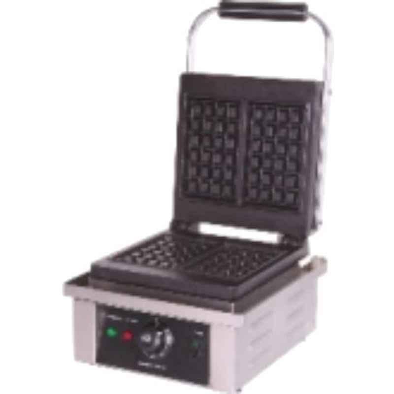 Bresco 1.8kW Rectangle Waffle Maker, WBR-40