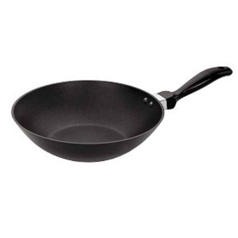 Hawkins Futura 2L 26cm Nonstick Flat Bottom Stir Fry Pan, NDL 20